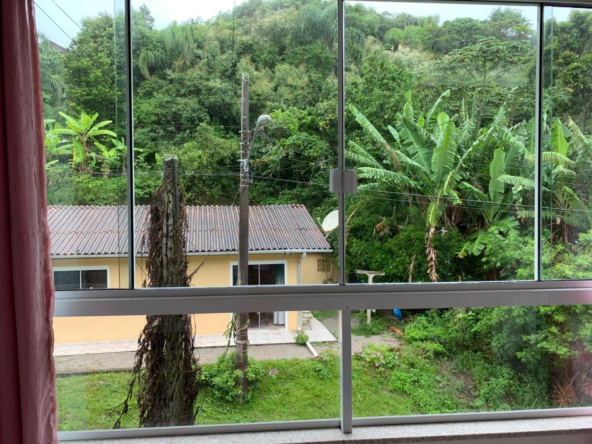 Apartamento Inteiro 3 Quartos No Condominio Solar Das Bromelias บอมบินญัส ภายนอก รูปภาพ