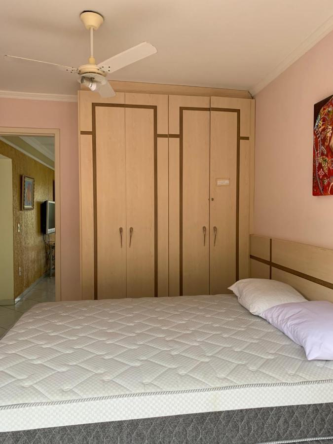 Apartamento Inteiro 3 Quartos No Condominio Solar Das Bromelias บอมบินญัส ภายนอก รูปภาพ