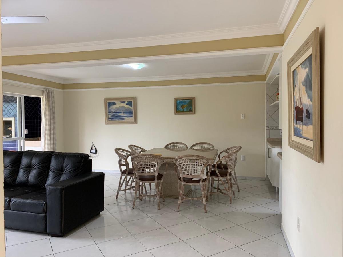 Apartamento Inteiro 3 Quartos No Condominio Solar Das Bromelias บอมบินญัส ภายนอก รูปภาพ