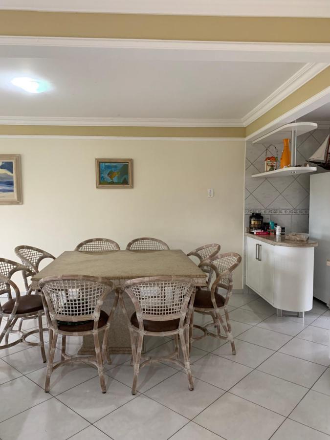 Apartamento Inteiro 3 Quartos No Condominio Solar Das Bromelias บอมบินญัส ภายนอก รูปภาพ