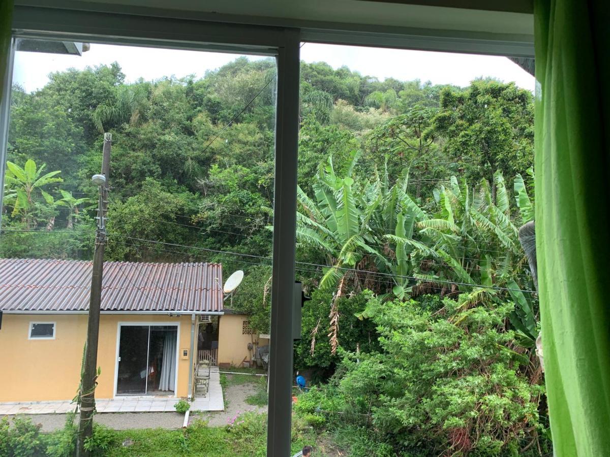 Apartamento Inteiro 3 Quartos No Condominio Solar Das Bromelias บอมบินญัส ภายนอก รูปภาพ