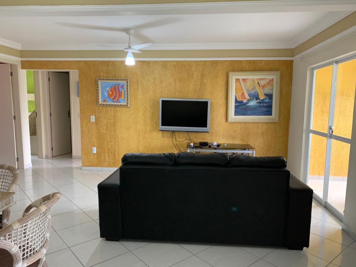 Apartamento Inteiro 3 Quartos No Condominio Solar Das Bromelias บอมบินญัส ภายนอก รูปภาพ