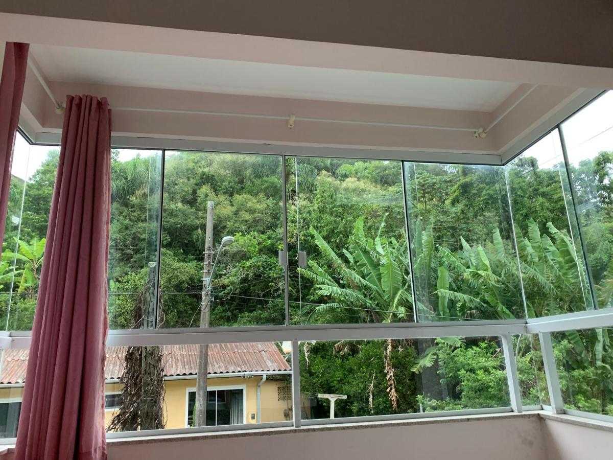 Apartamento Inteiro 3 Quartos No Condominio Solar Das Bromelias บอมบินญัส ภายนอก รูปภาพ