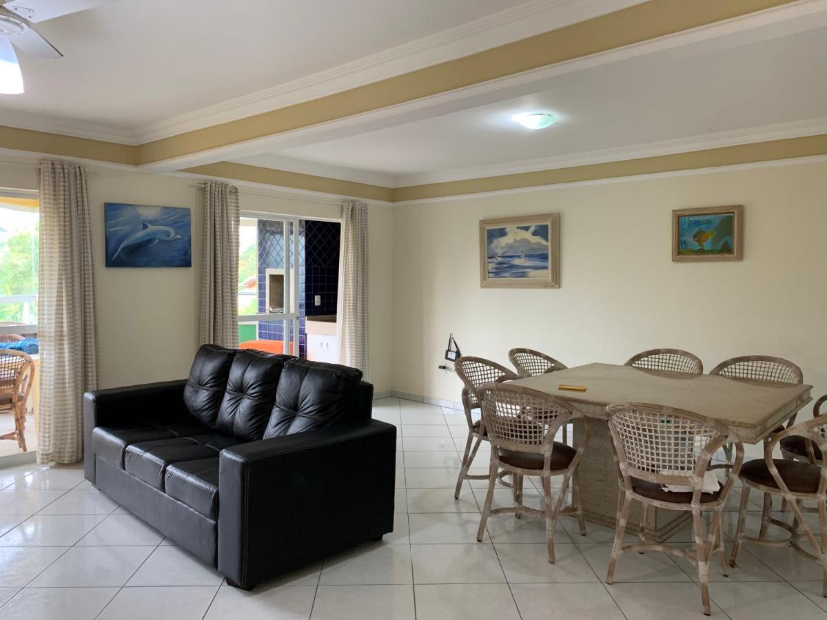 Apartamento Inteiro 3 Quartos No Condominio Solar Das Bromelias บอมบินญัส ภายนอก รูปภาพ