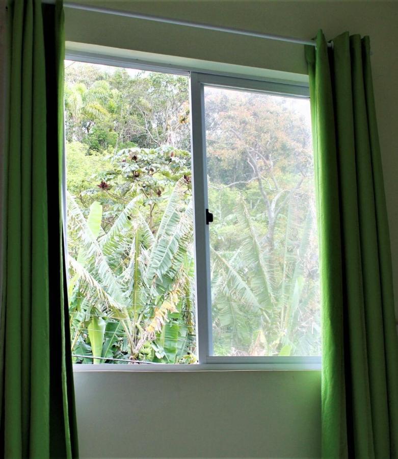 Apartamento Inteiro 3 Quartos No Condominio Solar Das Bromelias บอมบินญัส ภายนอก รูปภาพ